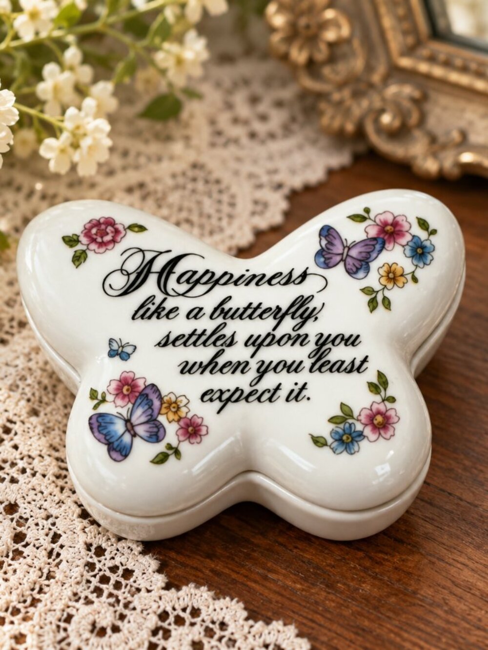 Vintage Avon 1984 Porcelain Butterfly Trinket Box Happiness Quote Floral